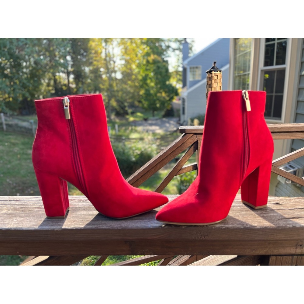 ✨NEW✨JustFab Red Block Heel Suede Booties